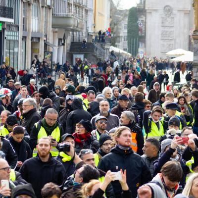 Manif Gilets Jaunes Acte 17 09 03 2019 23